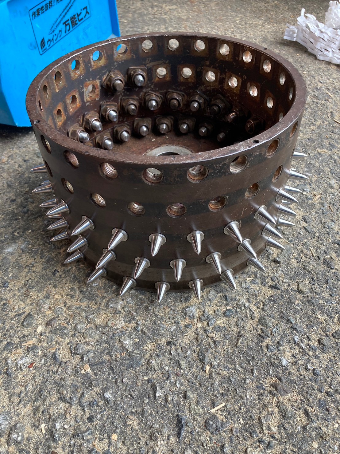🔧製材機のサイドローラー部品交換しました🔨