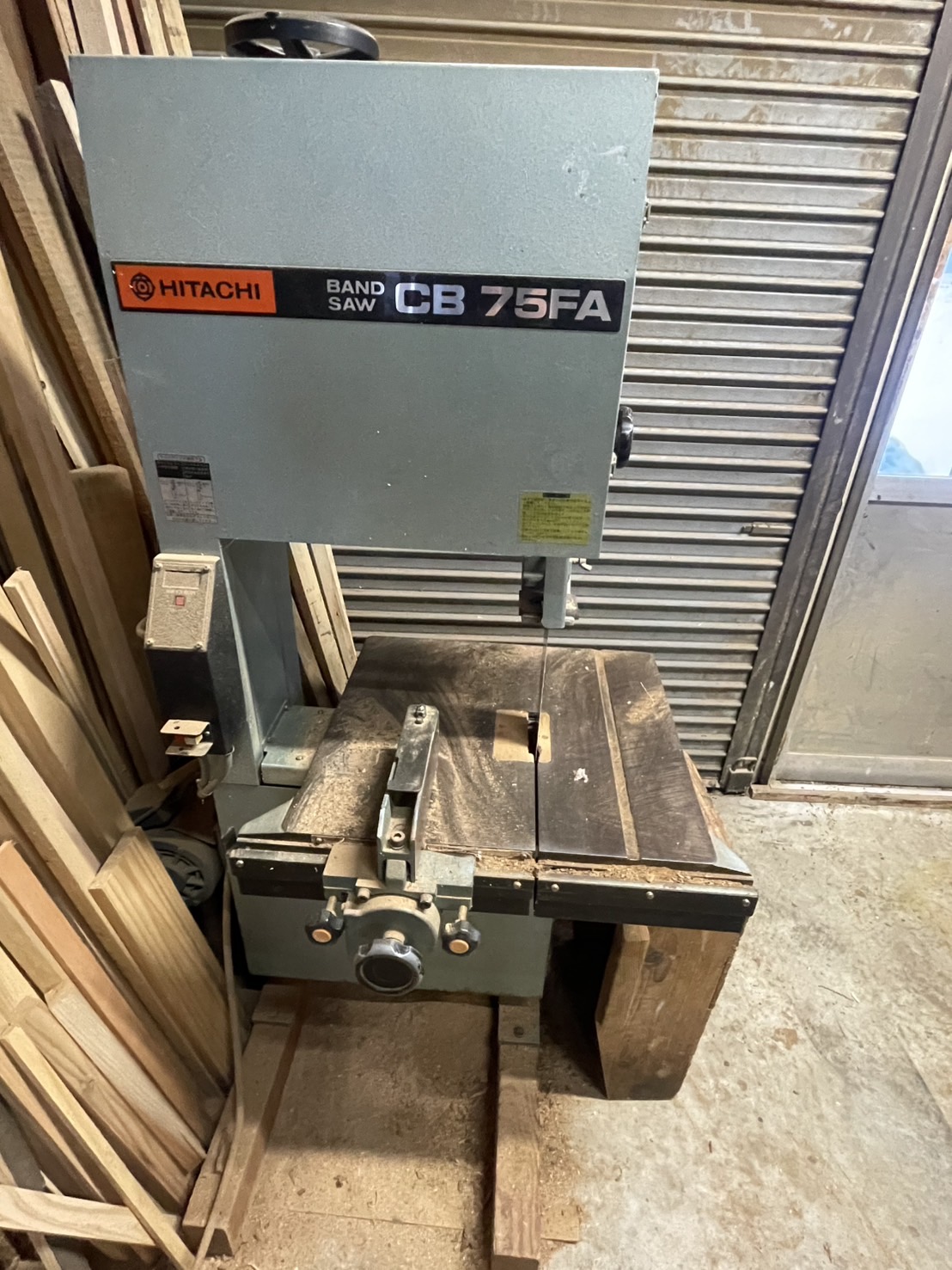 🔧バンドソーのベルトを交換しました🔨